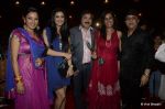 Shweta Tiwari at ITA Awards red carpet in Mumbai on 4th Nov 2012 (233).JPG